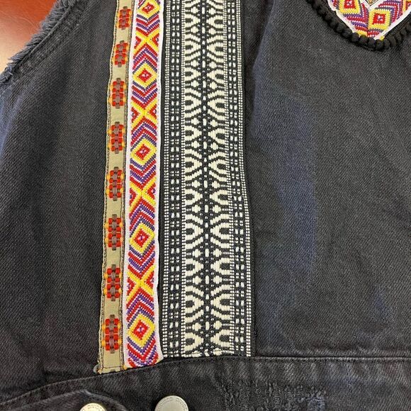 H&M X Coachella Black Denim Western Aztec Trim Festival Vest sz 12 EUC - Picture 5 of 7